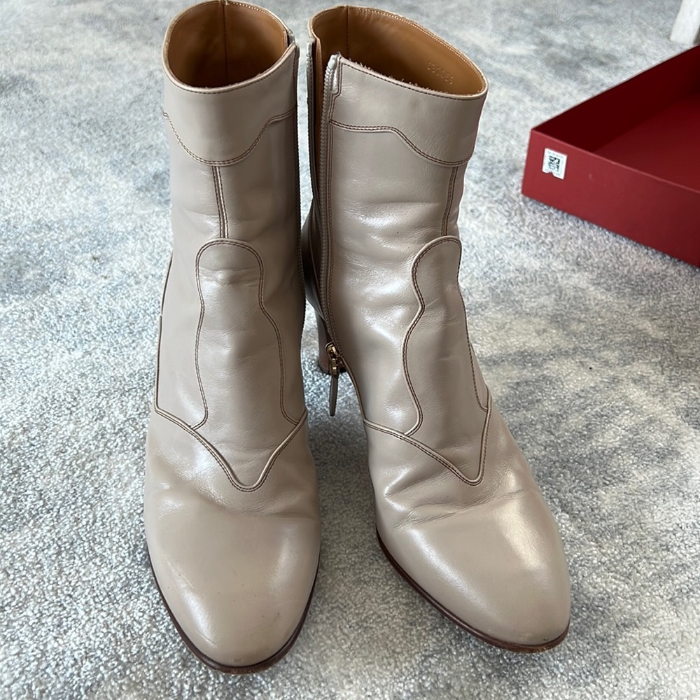 Chloe size 40 boots